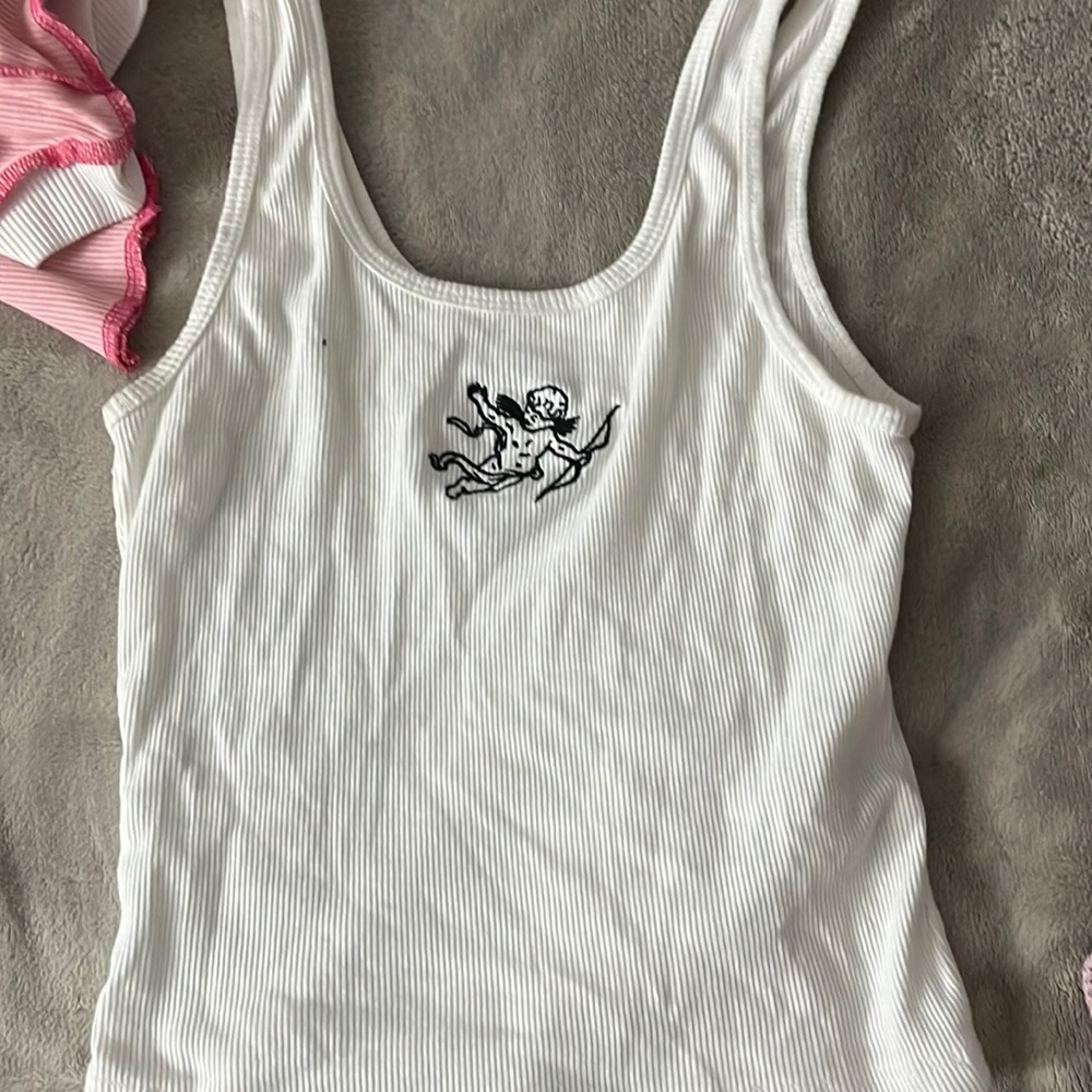 small tank white